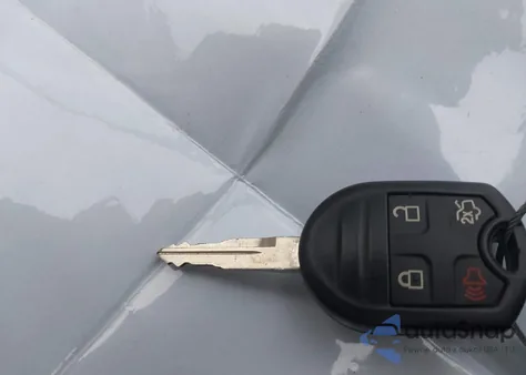 2013 Ford Taurus Se z USA, uszkodzony, nr VIN 1FAHP2D80DG157279